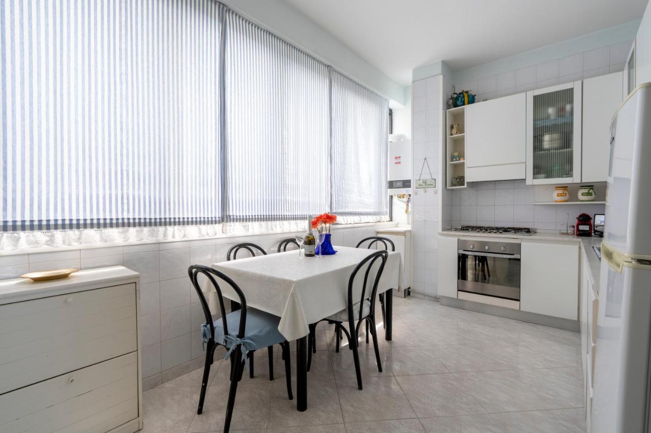 Grazia Attic Apartment With Terrace Trani Bagian luar foto