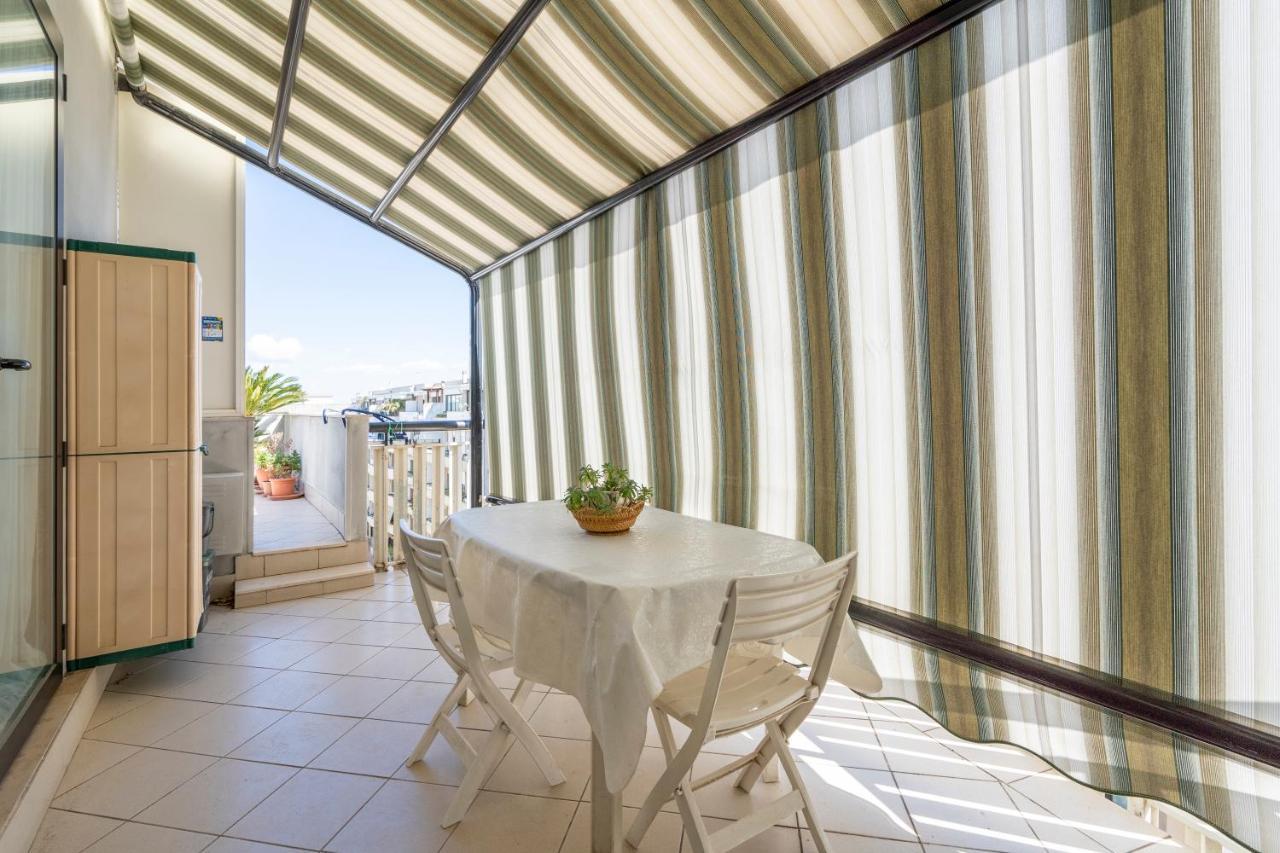 Grazia Attic Apartment With Terrace Trani Bagian luar foto